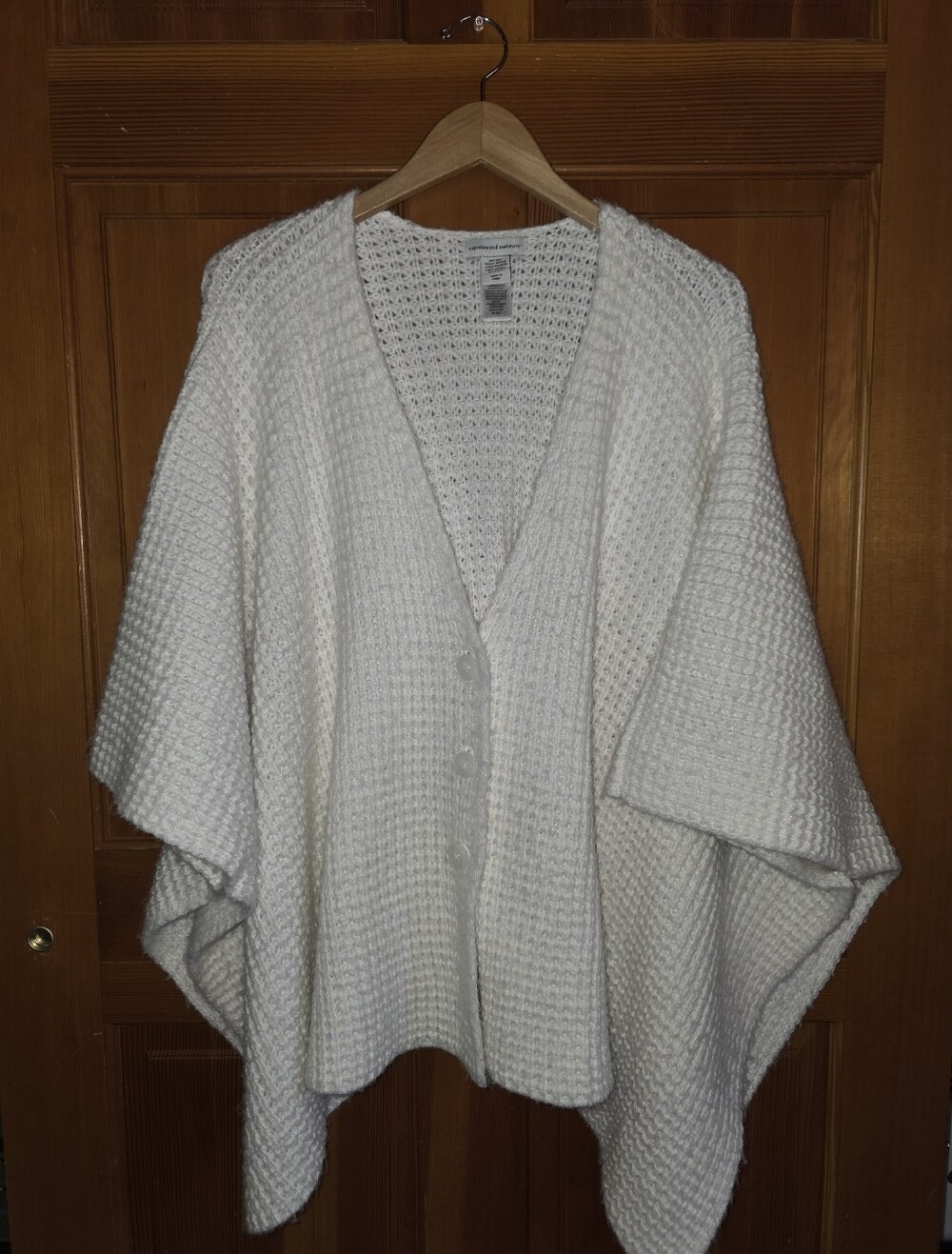 Cupcakes And Cashmere White Cardigan Poncho Shawl O/S